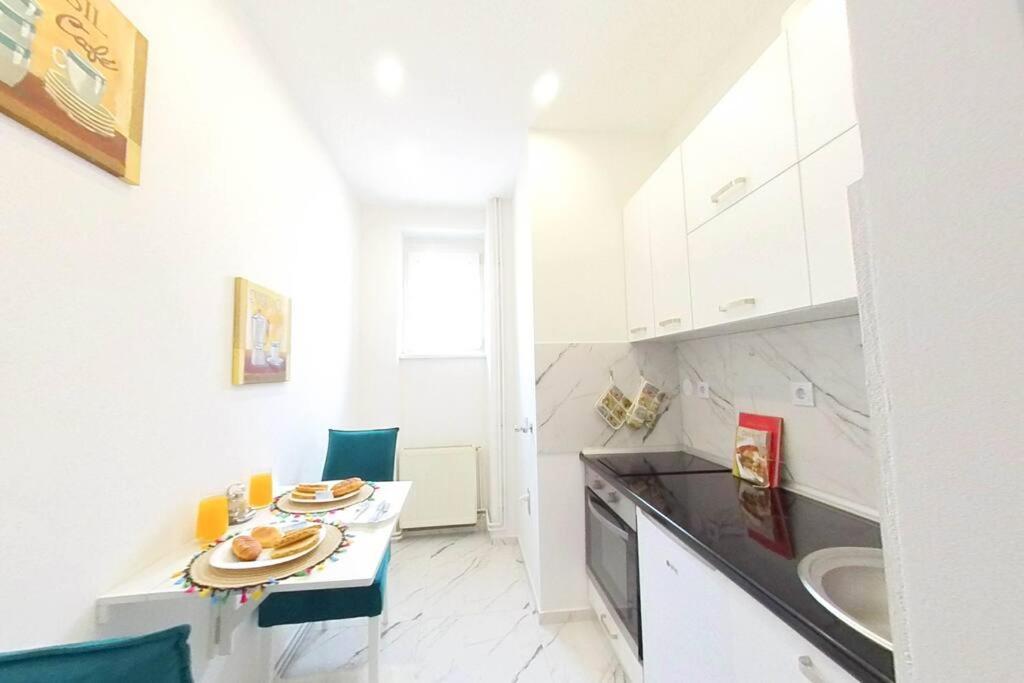 Cute And Sunny Studio - Central Location Sarajewo Zewnętrze zdjęcie